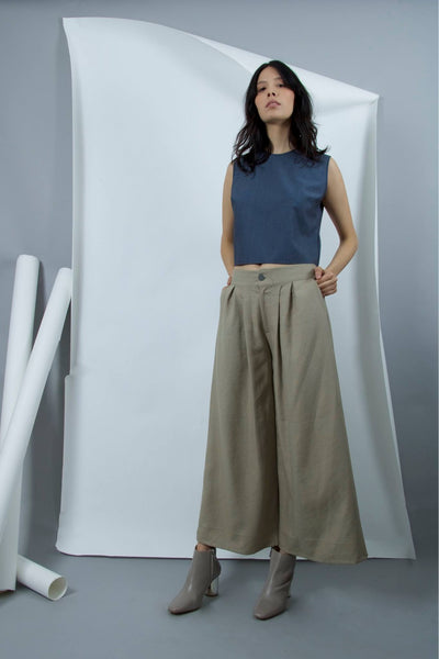 women's culottes, culottes, cropped culottes, wide leg pants, modern pants, oversized pants,