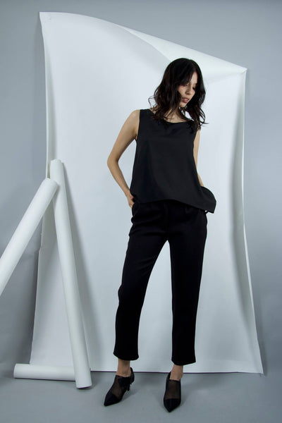 black blouse, sleeveless blouse, minimalist blouse, modern blouse, modern women's blouse, comfortable women's blouse, women's blouse, unique design blouse, sleeveless blouse, designer women's blouses, new york women's fashion, brooklyn women's fashion, brooklyn designer, local designer, black blouse for women, silk blouse, sexy blouse