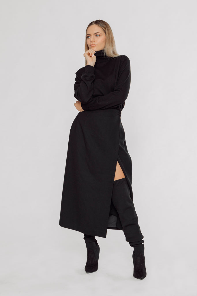 maxi skirt, high waisted skirt, high waisted wrapping skirt, wrapping skirt, pencil skirt, black skirt, long skirt, long skirt with slit, skirt with slit